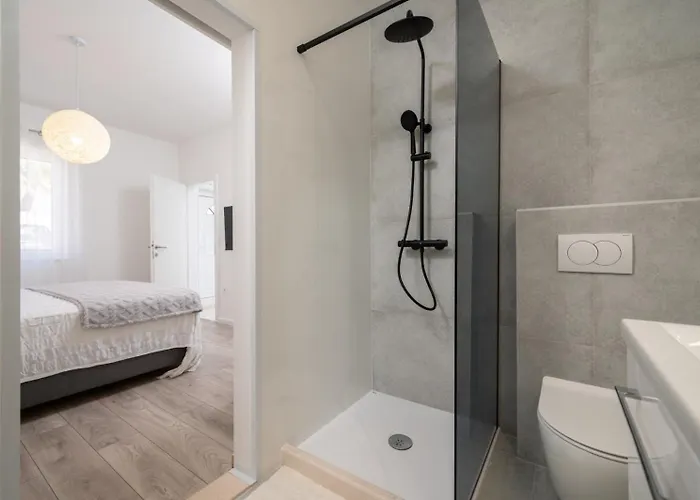 Gracin - Brand New With Terrace And Seaview * Traù