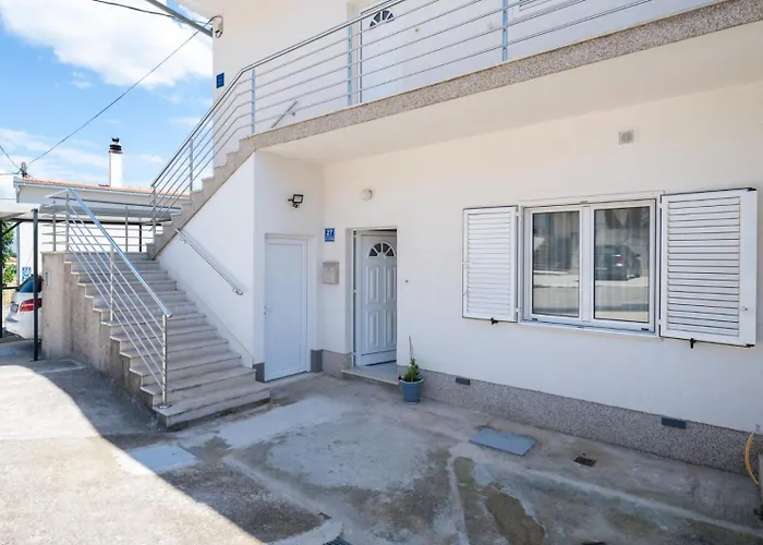 Gracin - Brand New With Terrace And Seaview