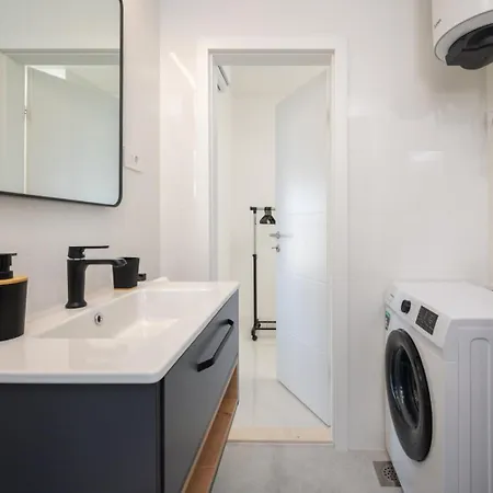 Gracin - Brand New With Terrace And Seaview Trogir