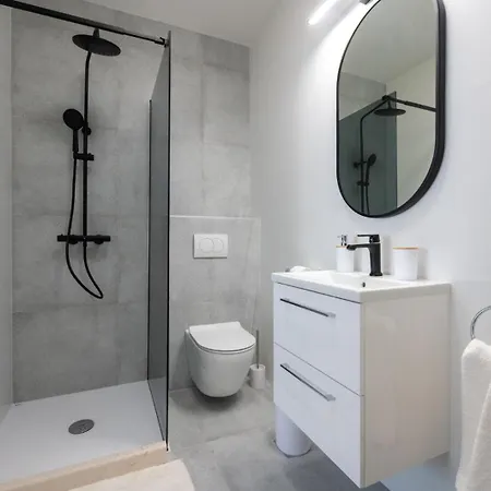 Gracin - Brand New With Terrace And Seaview * Trogir