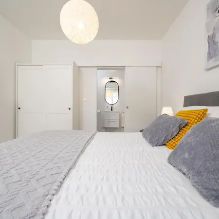 Gracin - Brand New With Terrace And Seaview