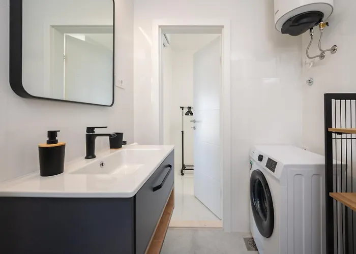 Gracin - Brand New With Terrace And Seaview Trogir