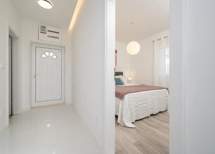 Gracin - Brand New With Terrace And Seaview Appartement *