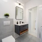 Gracin - Brand New With Terrace And Seaview Trogir